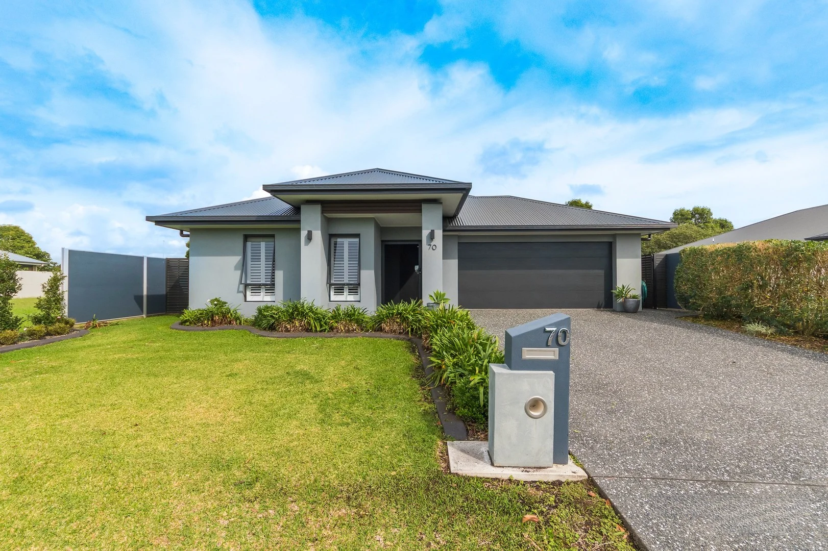 70 Lazzarini Drive (1/24)