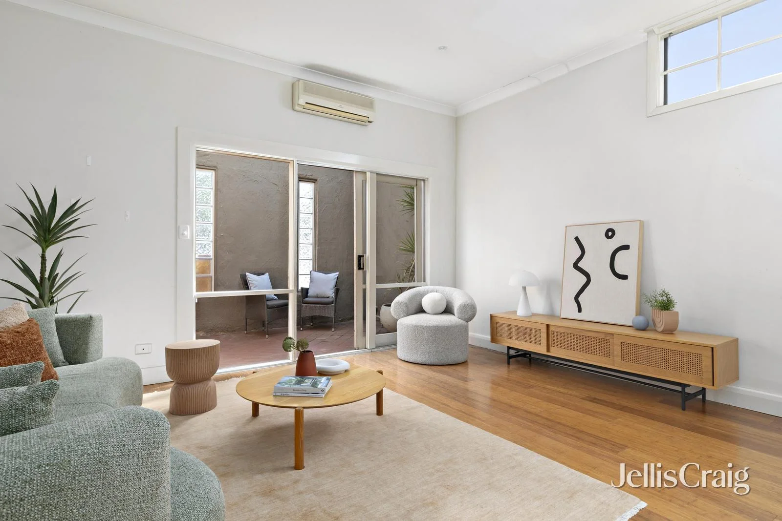70 Ormond Road (1/9)