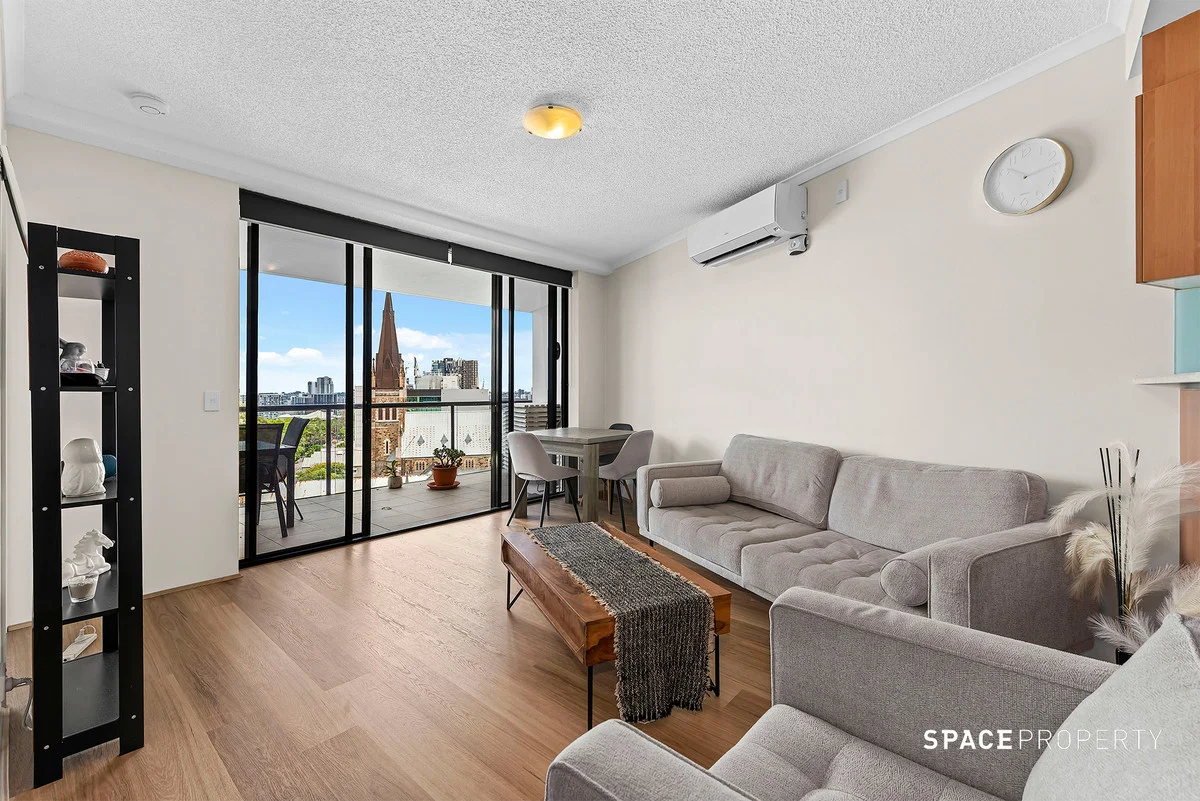 704/292 Boundary Street (1/18)