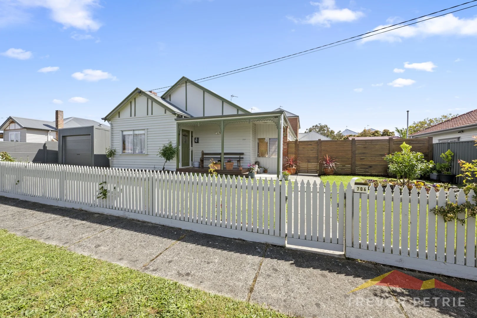 706 Darling Street (1/19)
