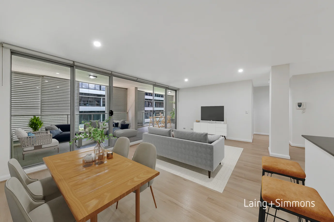 707/22 Charles Street (1/13)