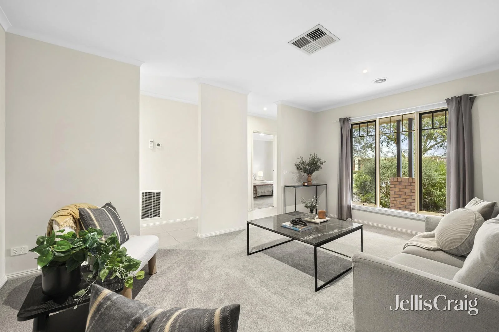 71 Caroline Chisholm Drive - Image 5