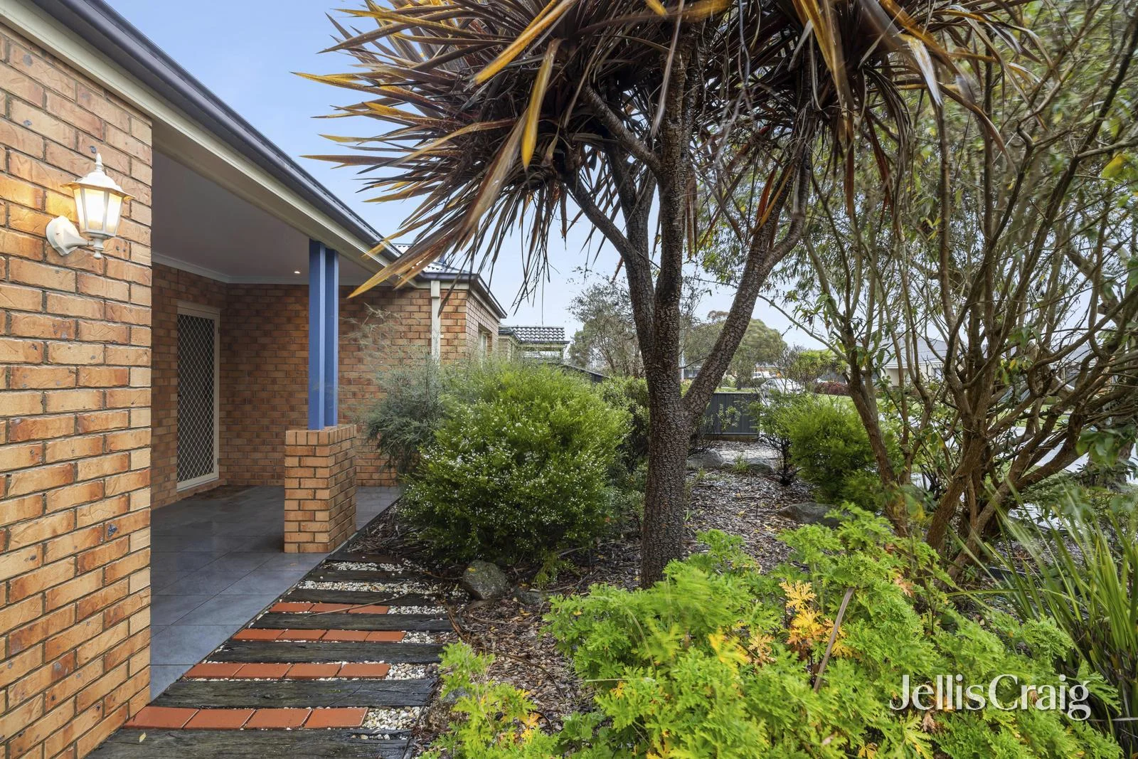 71 Caroline Chisholm Drive - Image 3