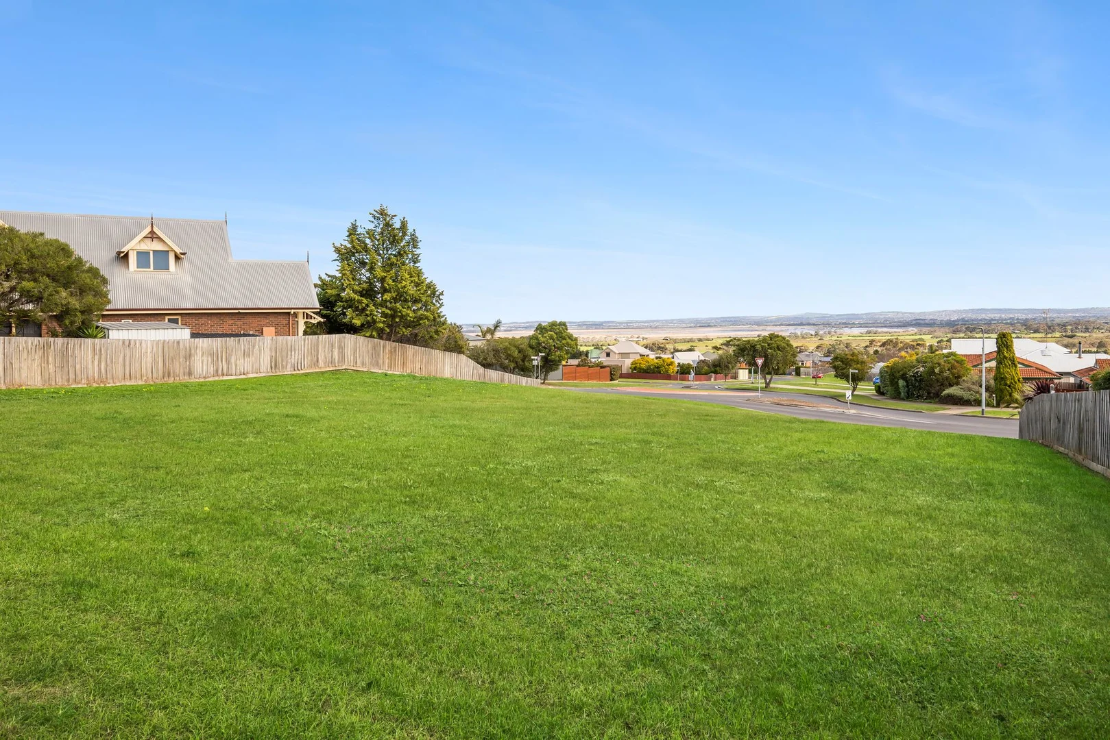 71 Ferguson Road - Image 3