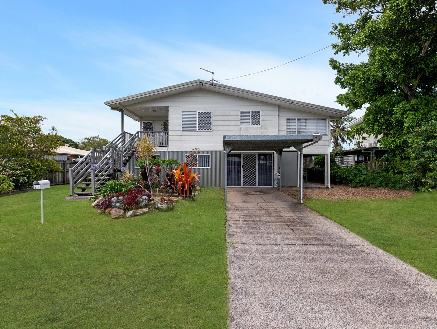 71 Lauren Street (1/25)