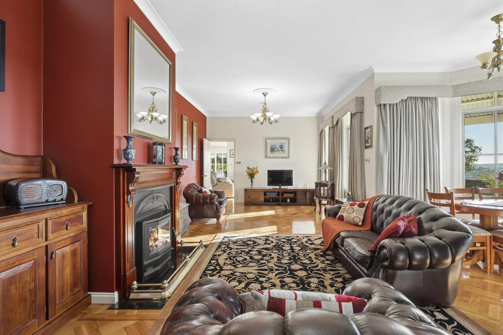 712 North Redesdale Road - Image 3