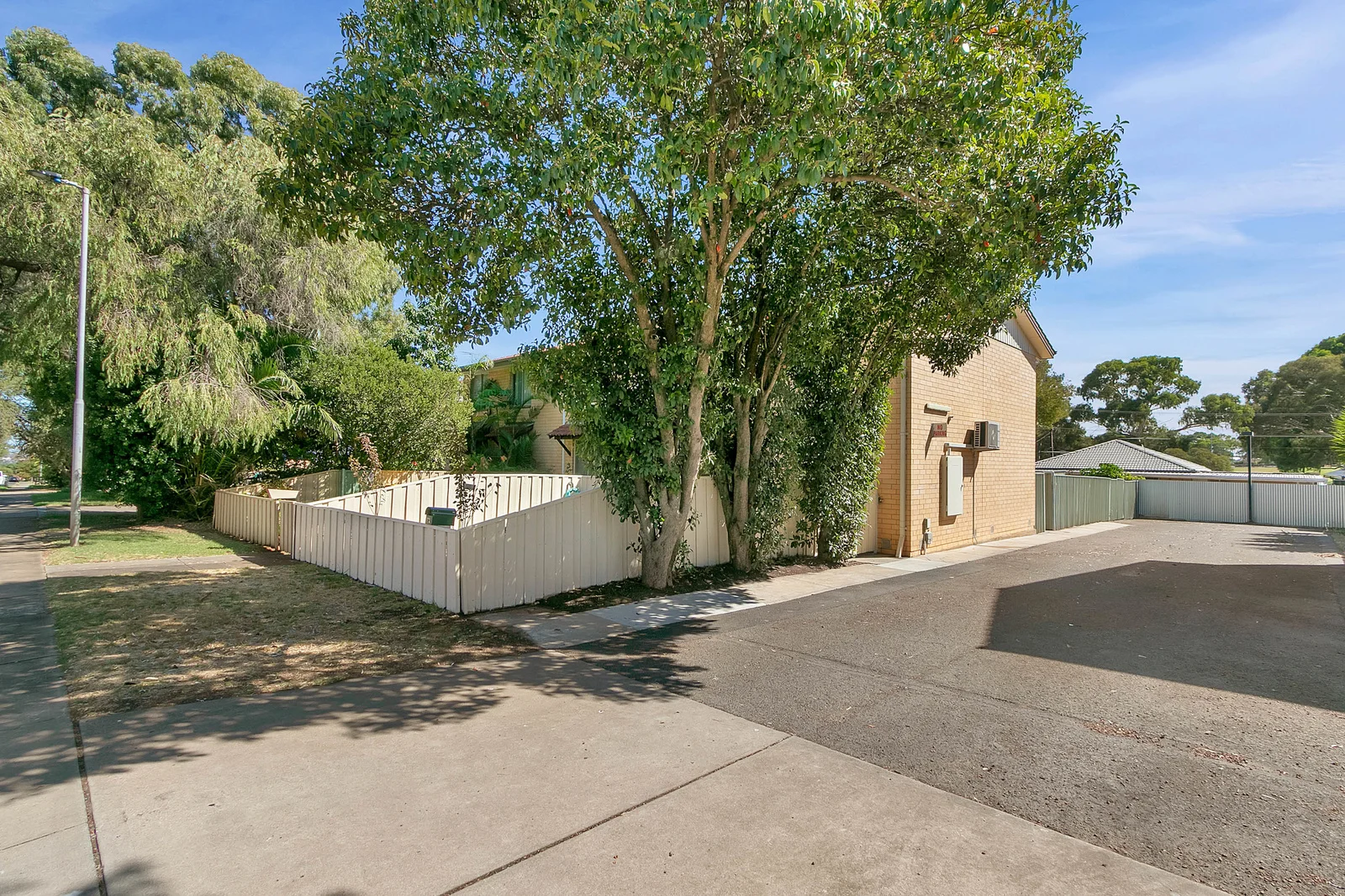 72 Adrian Street (1/1)