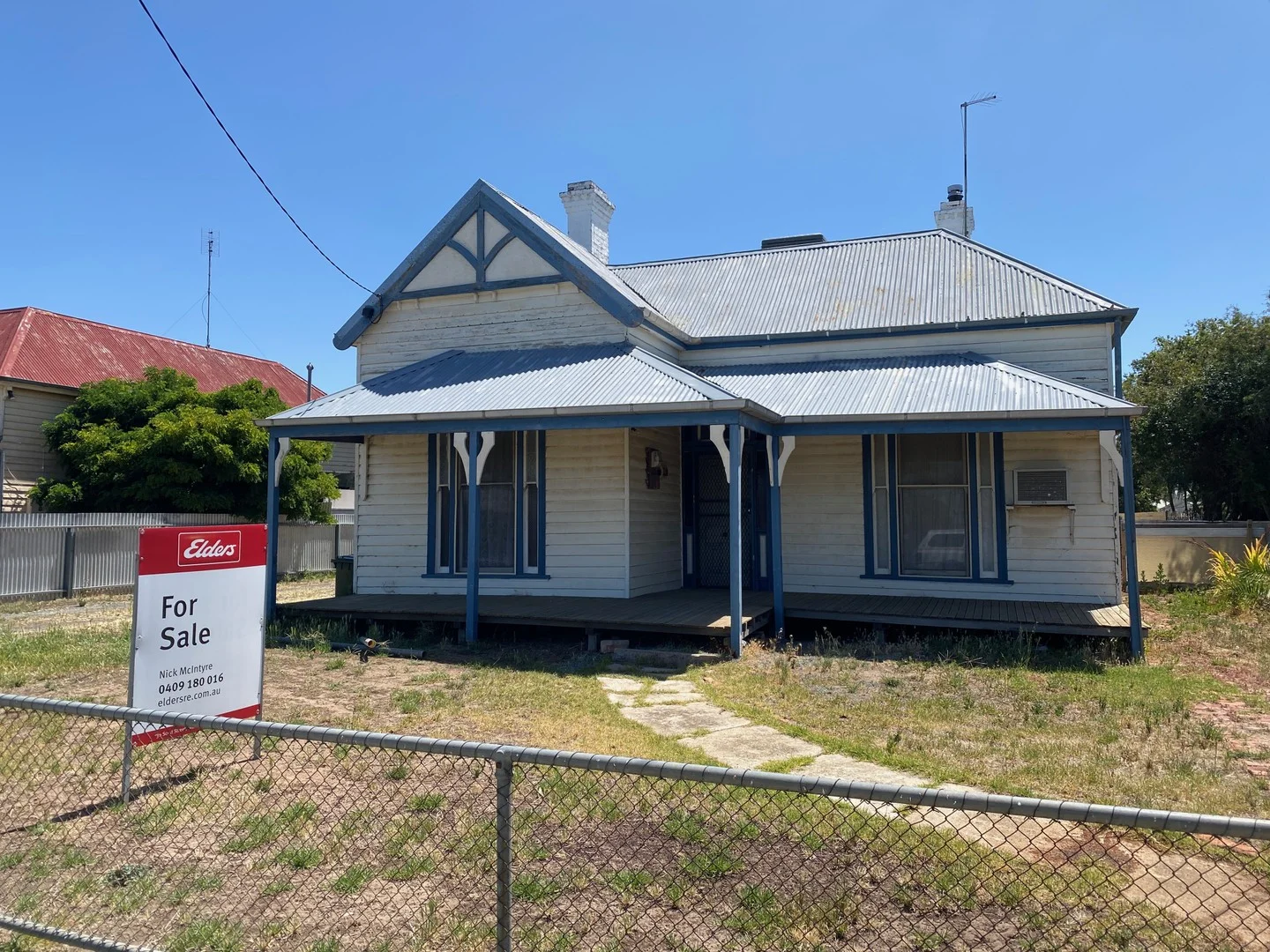 72 Anderson Street (1/11)