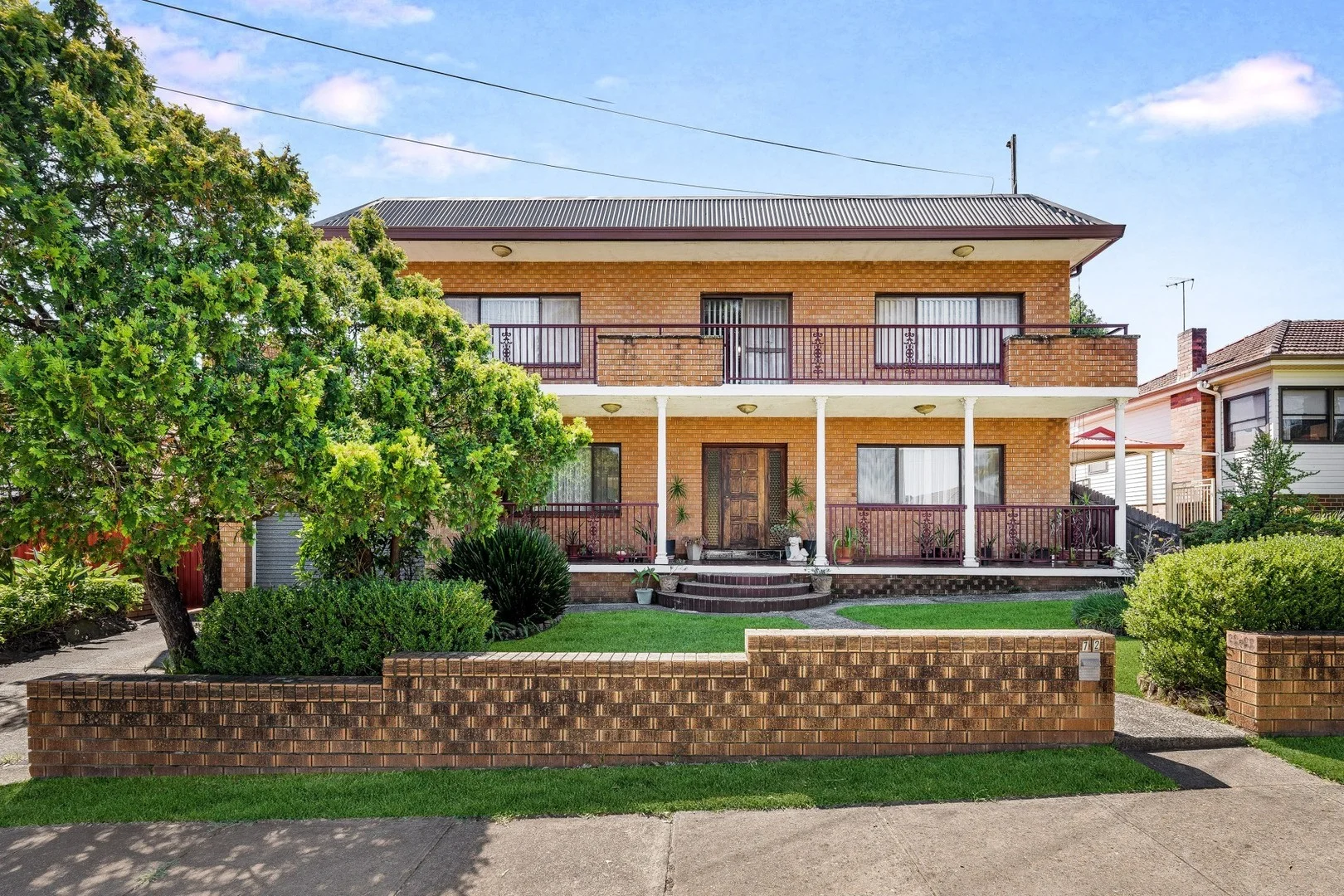 72 ARCADIA STREET (1/16)