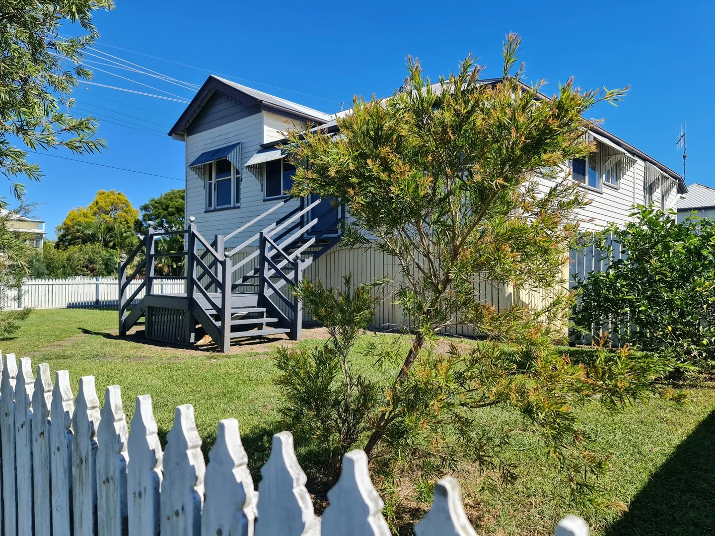 72 John St (1/13)