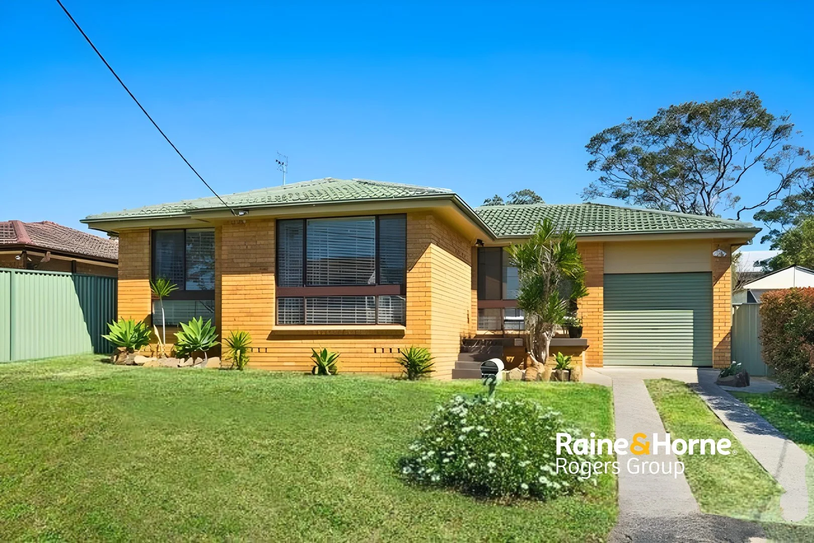 72 Manoa Road (1/9)