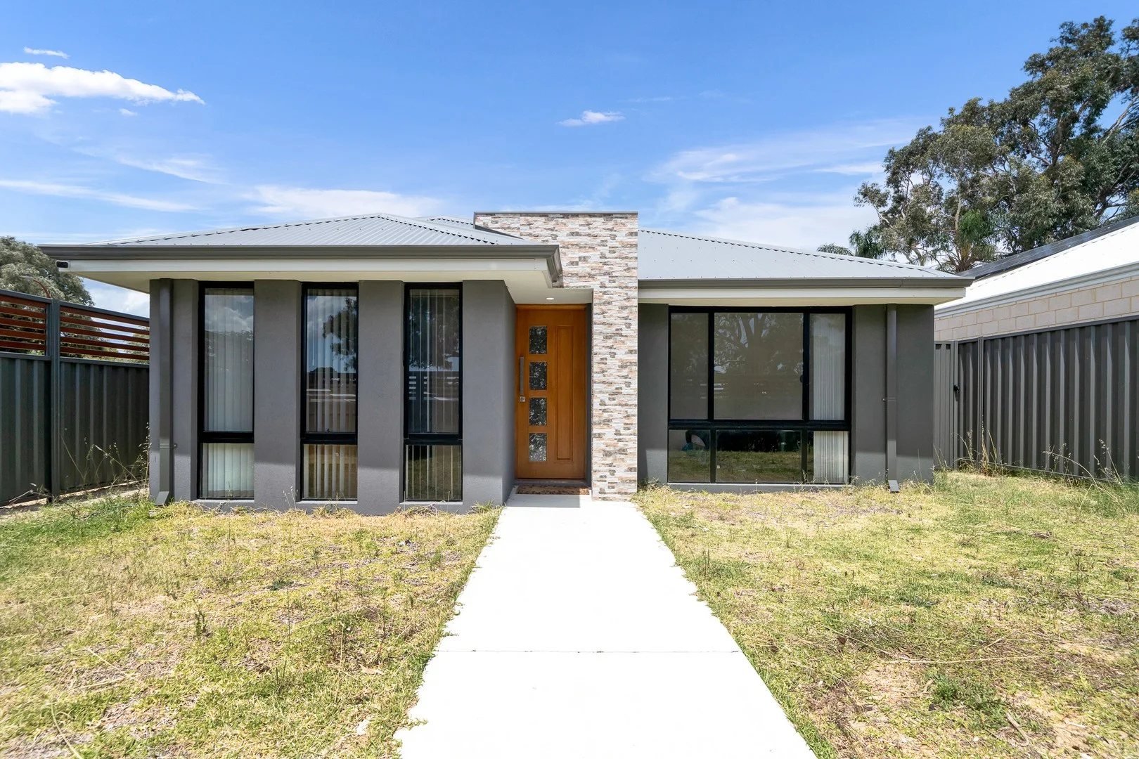 72 Moorland Loop (1/28)