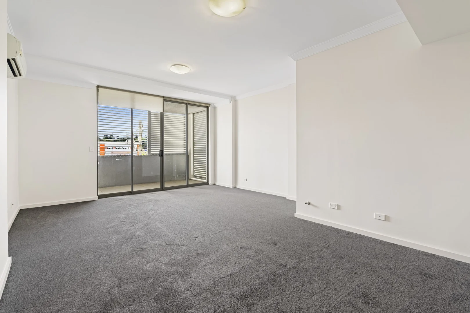 74/3-17 Queen Street (1/10)