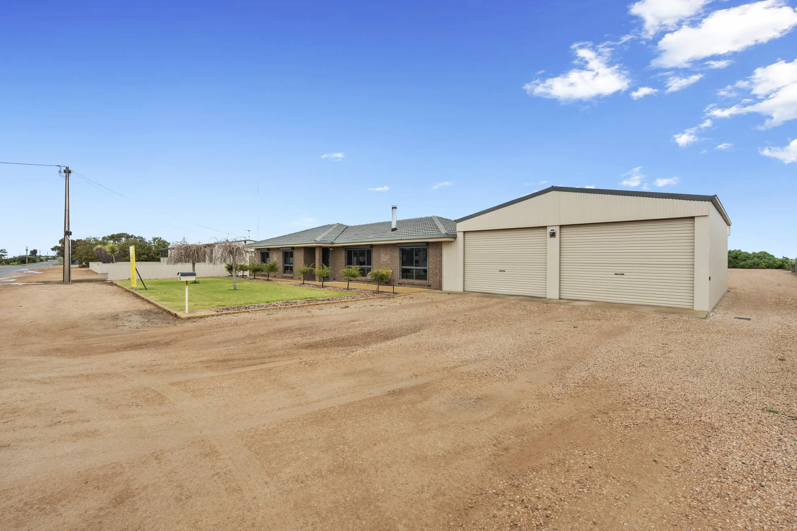 74 Champion Street - Image 2
