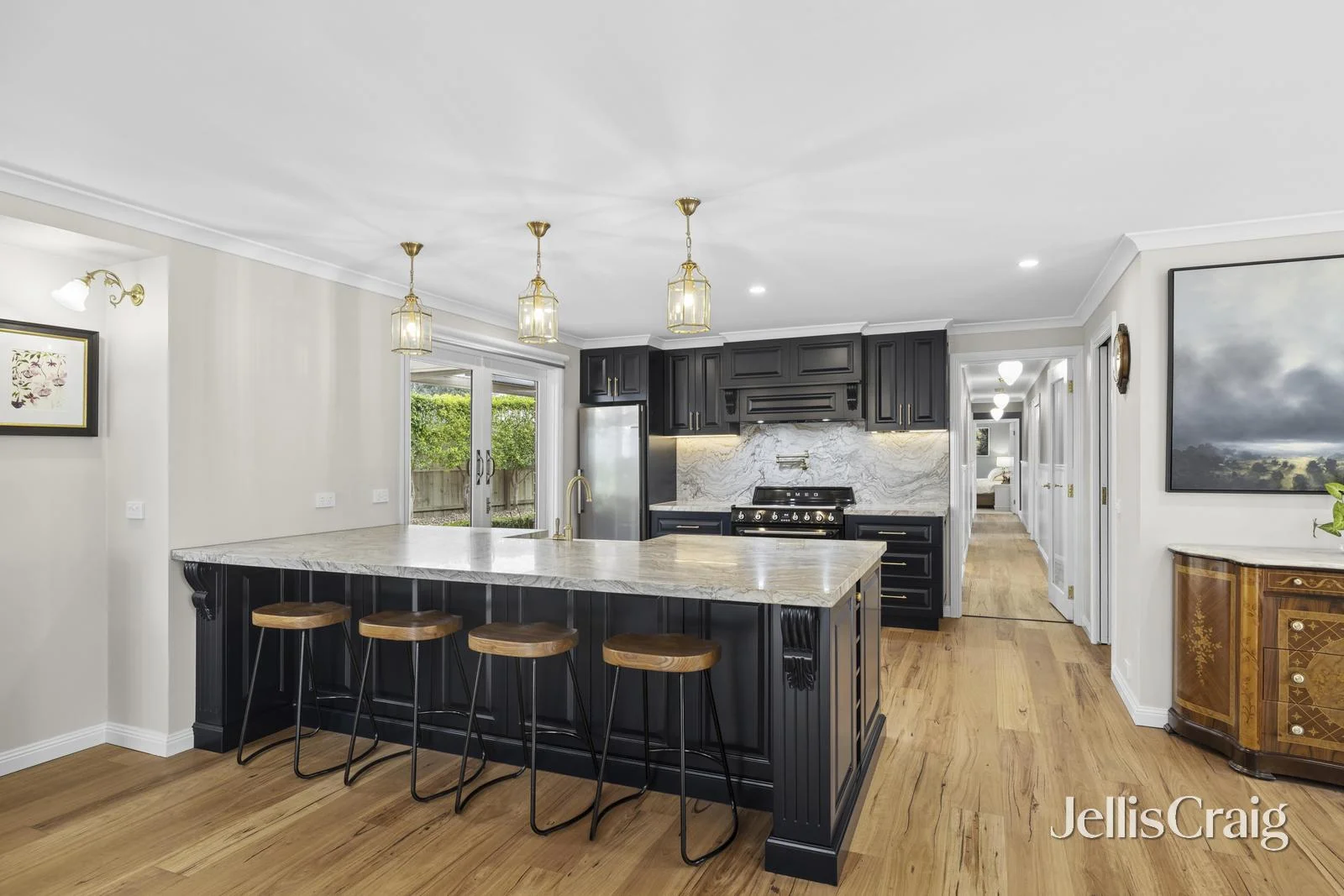 74 Skyline Drive - Image 3