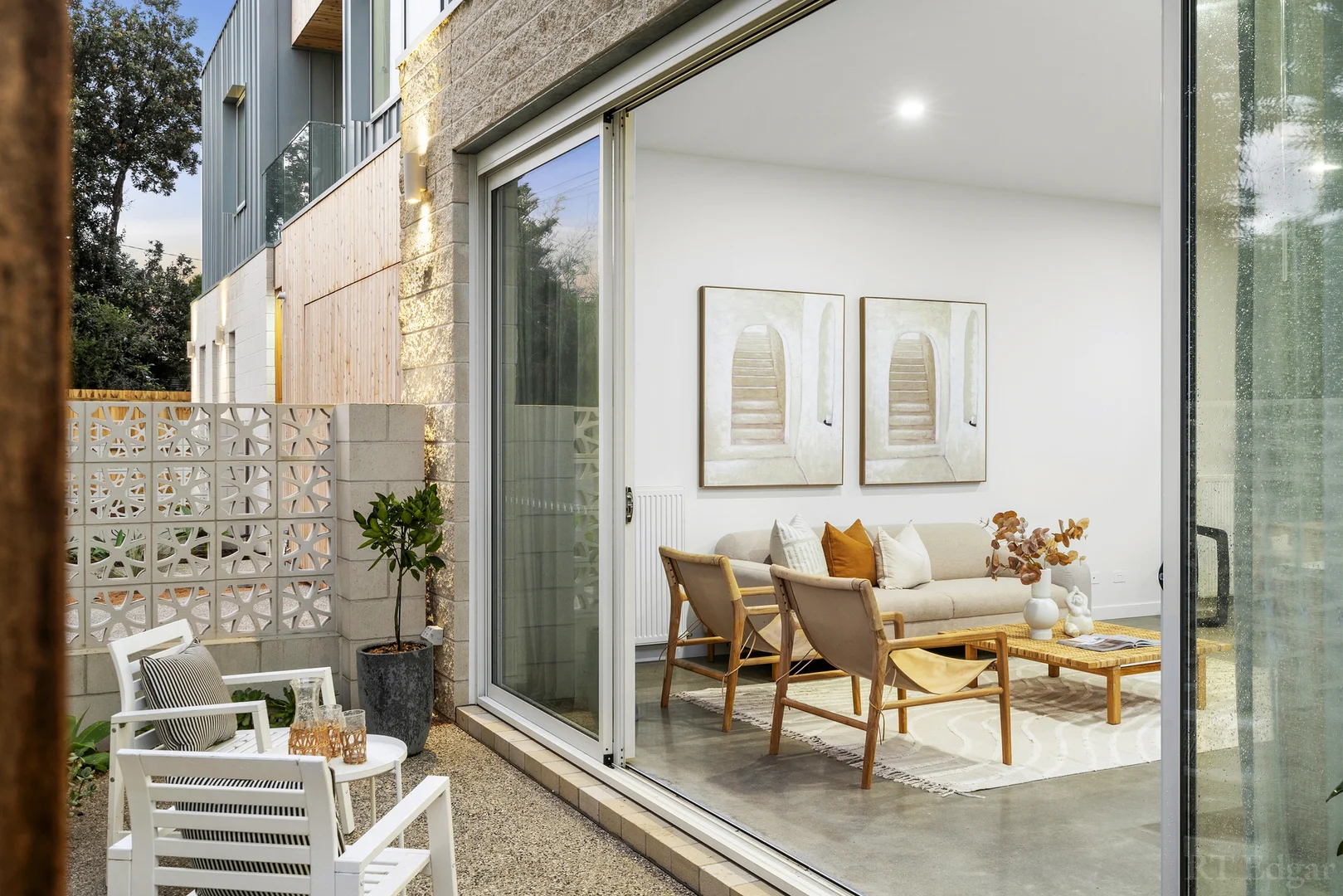 745 Batman Road - Image 4