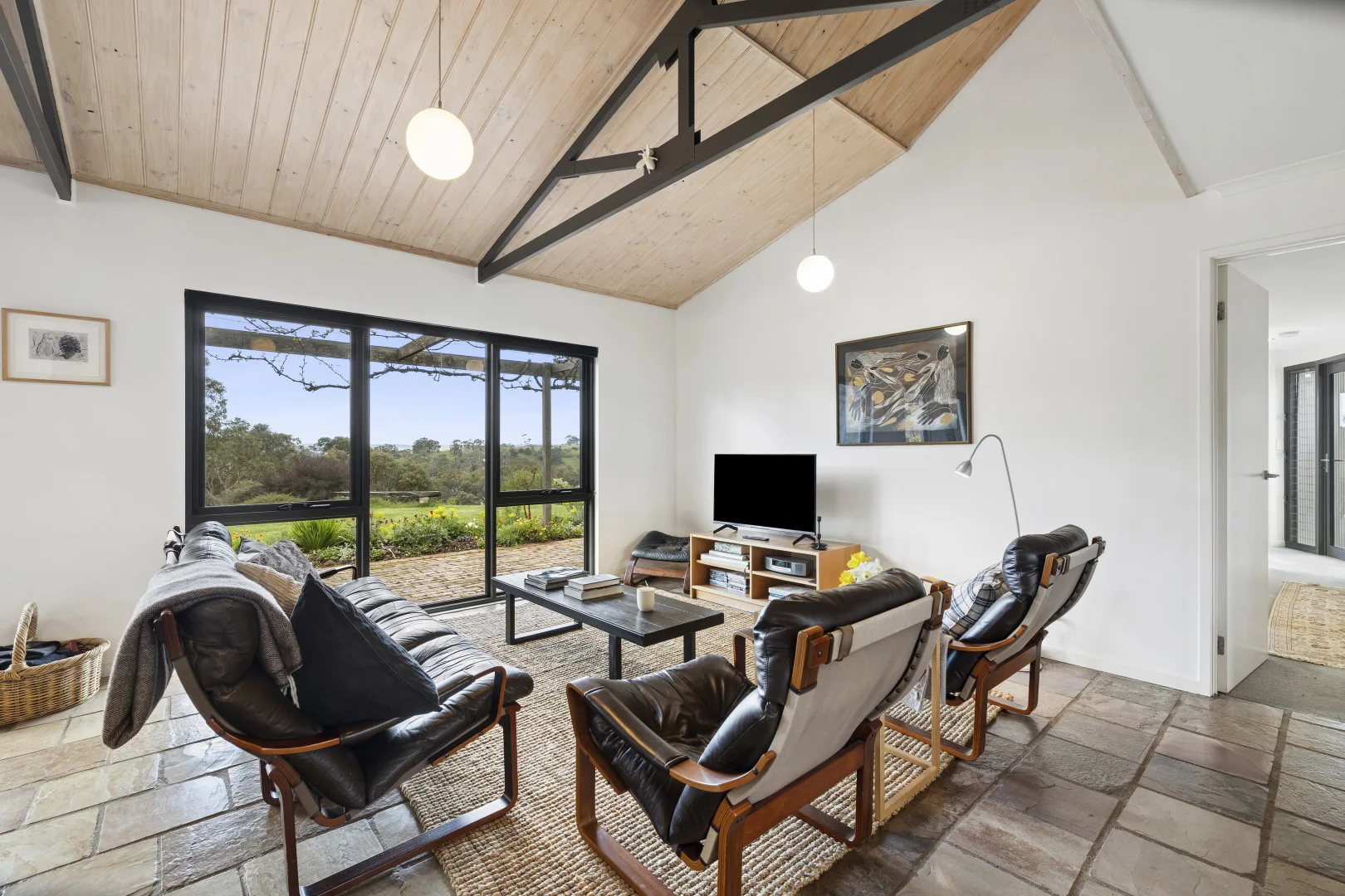 75 Butlers Lane - Image 4