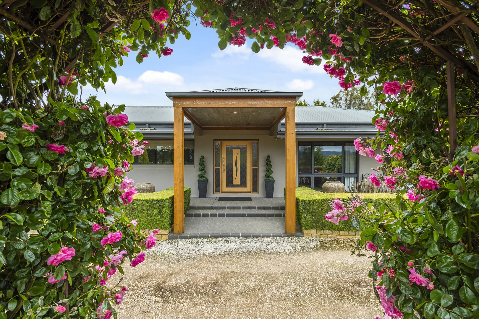 75 Garth Road - Image 4