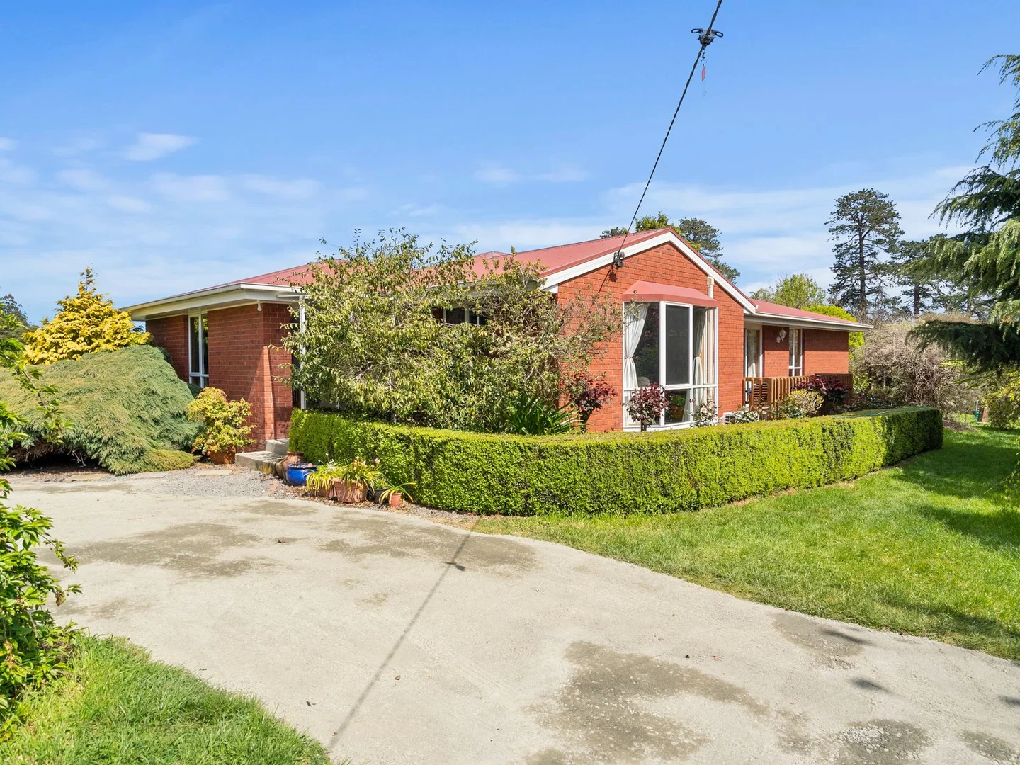 75 Longleys Road (1/3)