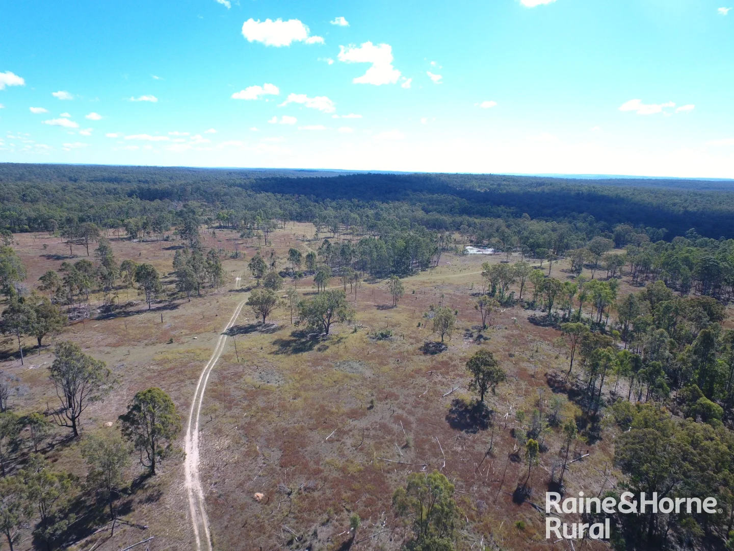 754 Pedersens Rd - Image 4