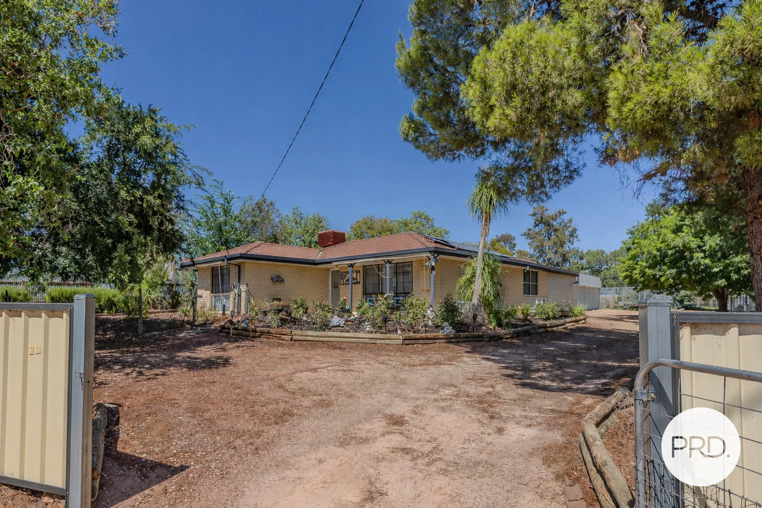 76 Chaffey Street (1/1)