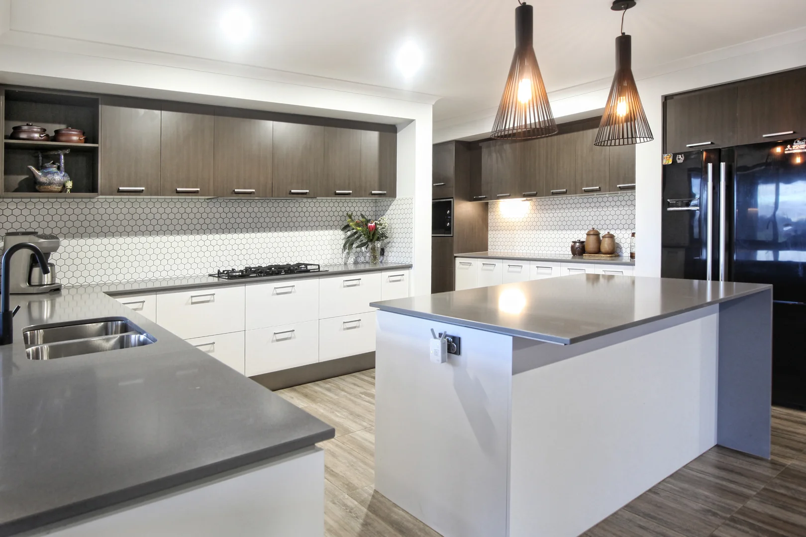 76 Harts Lane - Image 5