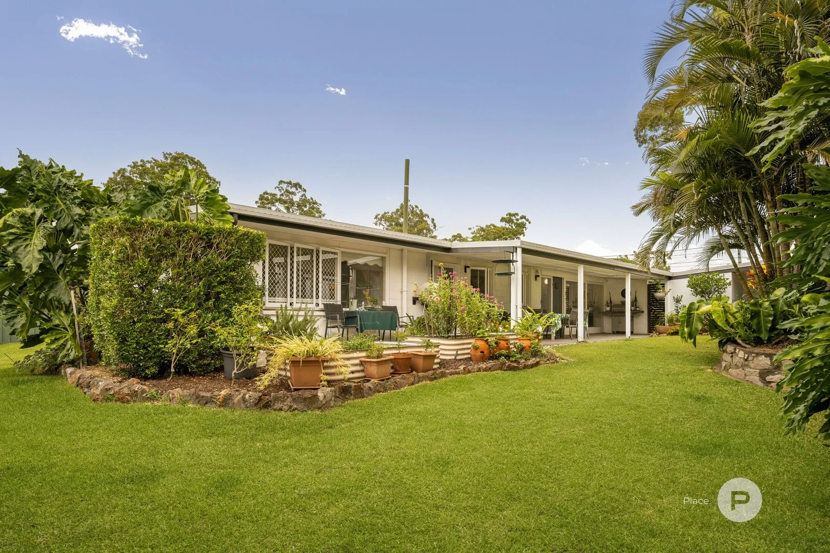 76 Kenmore Road (1/16)
