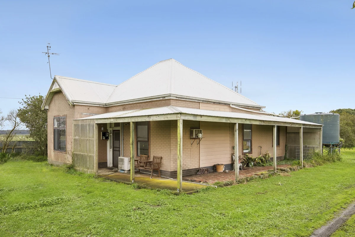 760 Swan Marsh Road - Image 2