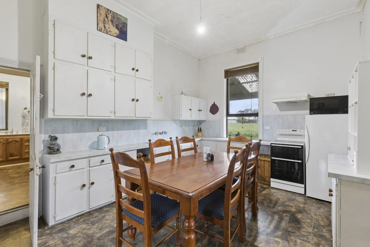 760 Swan Marsh Road - Image 3