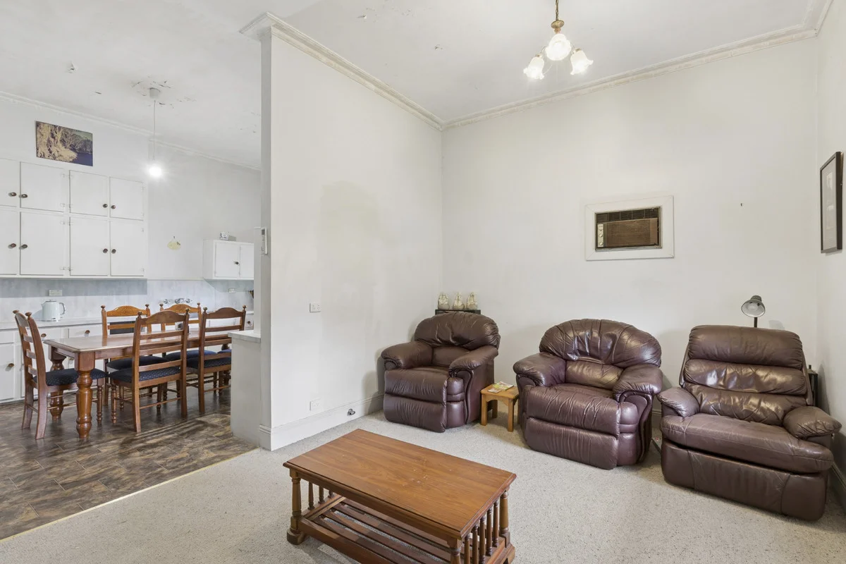 760 Swan Marsh Road - Image 4