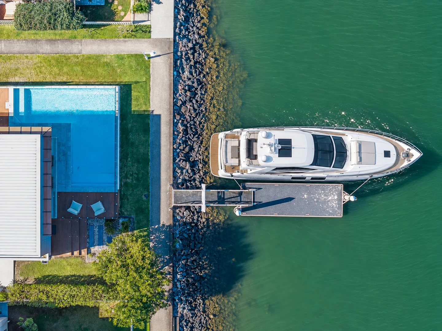 77 Burns Point Ferry Road - Image 3