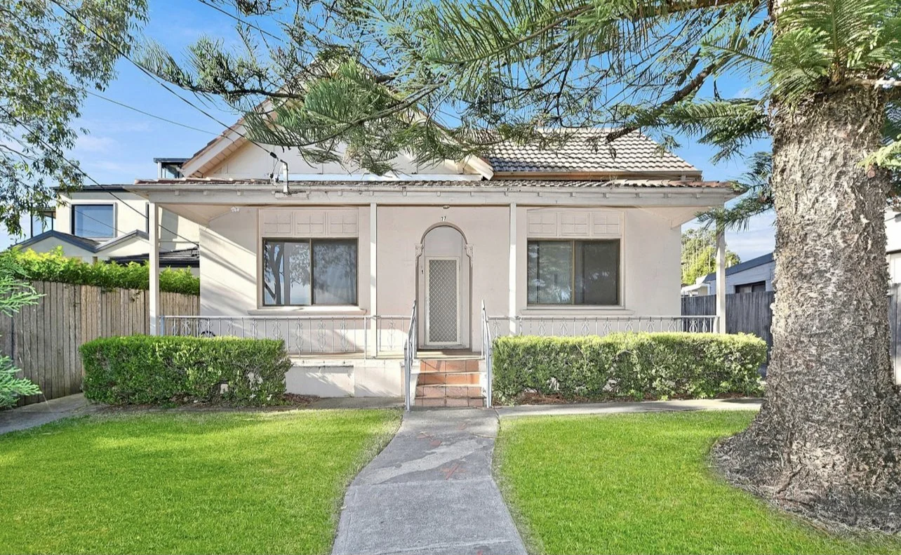77 King Street (1/1)