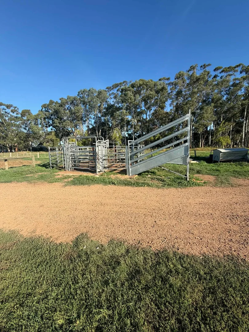 78 Nicholson Lane - Image 3