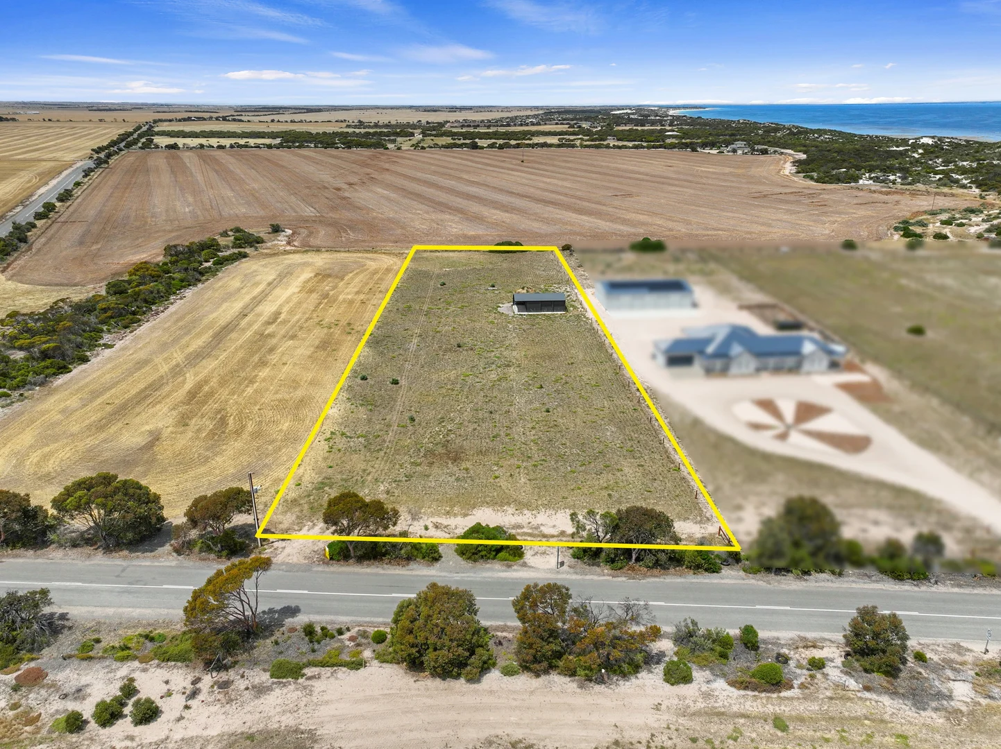 79 Davit Drive - Image 3