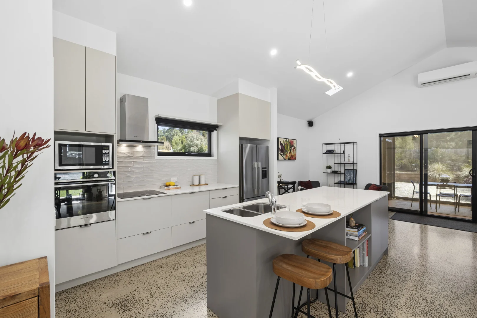 7A Groves Street - Image 4