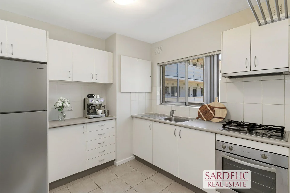 8/171 Bishopsgate Street (1/26)