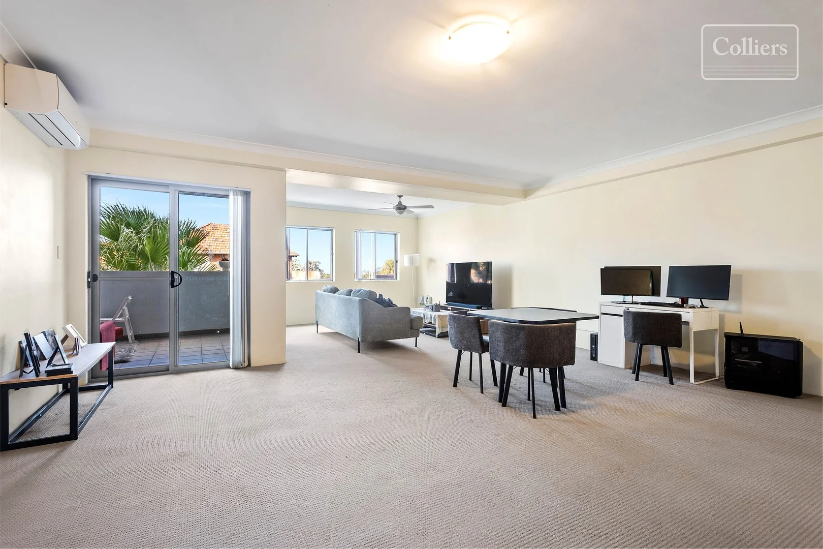 8/225-231 Princes Highway (1/9)