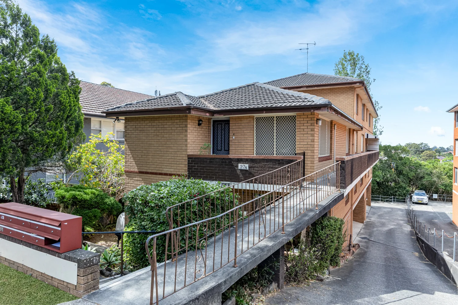 8/27a Victoria Avenue (1/1)