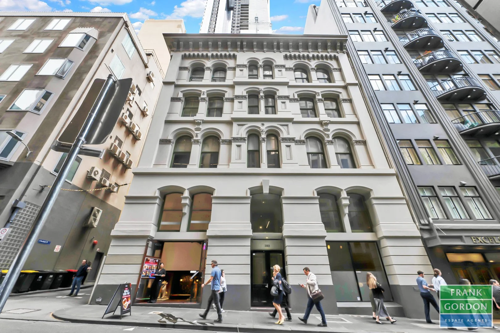 8/392 Little Collins Street (1/17)