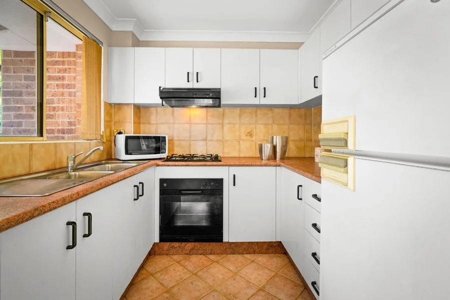 8/64 Clyde Street (1/16)