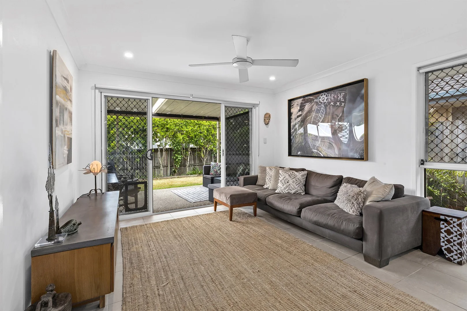 8/64 Groth Road (1/1)