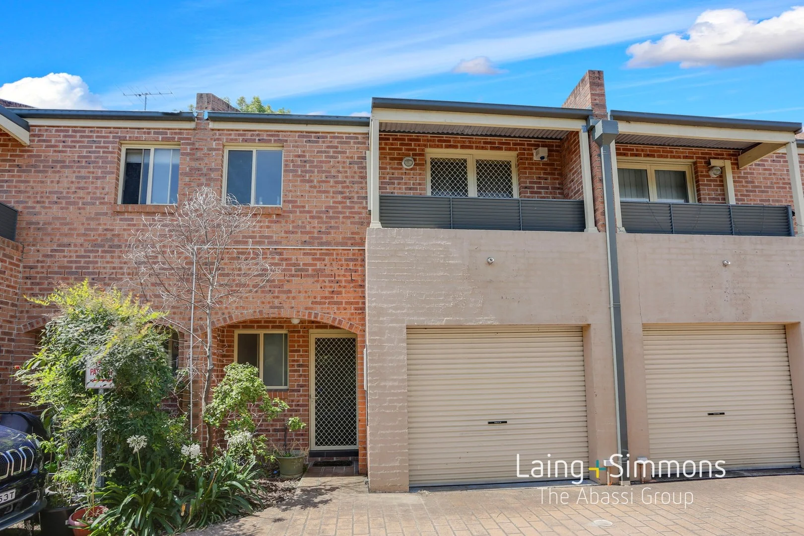 8/7 Bringelly Road (1/11)