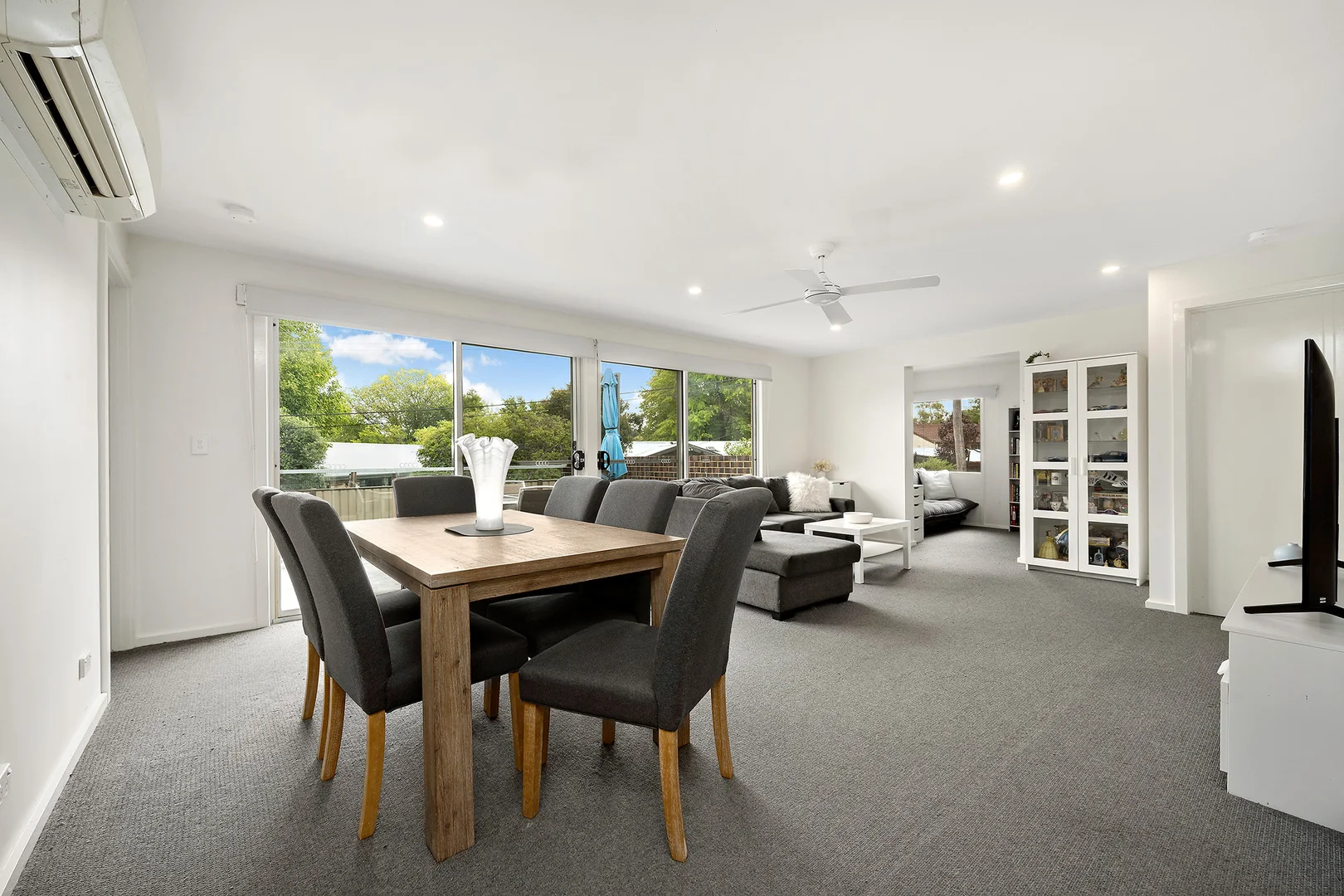8 Ankaa Place (1/1)