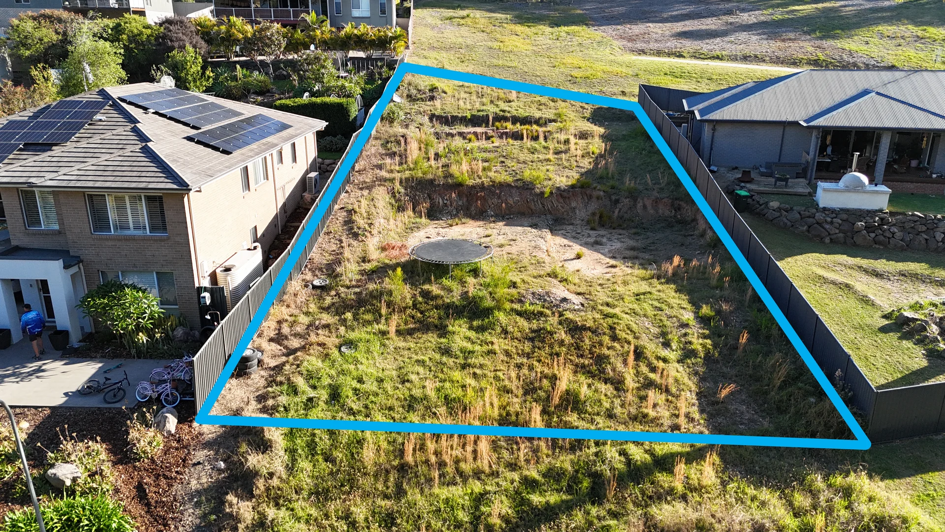 8 Balook Crescent (1/10)