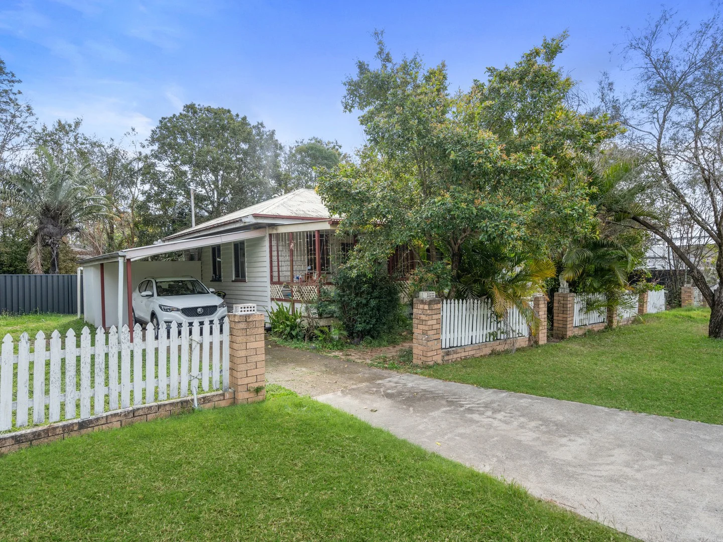8 Barker Street (1/1)