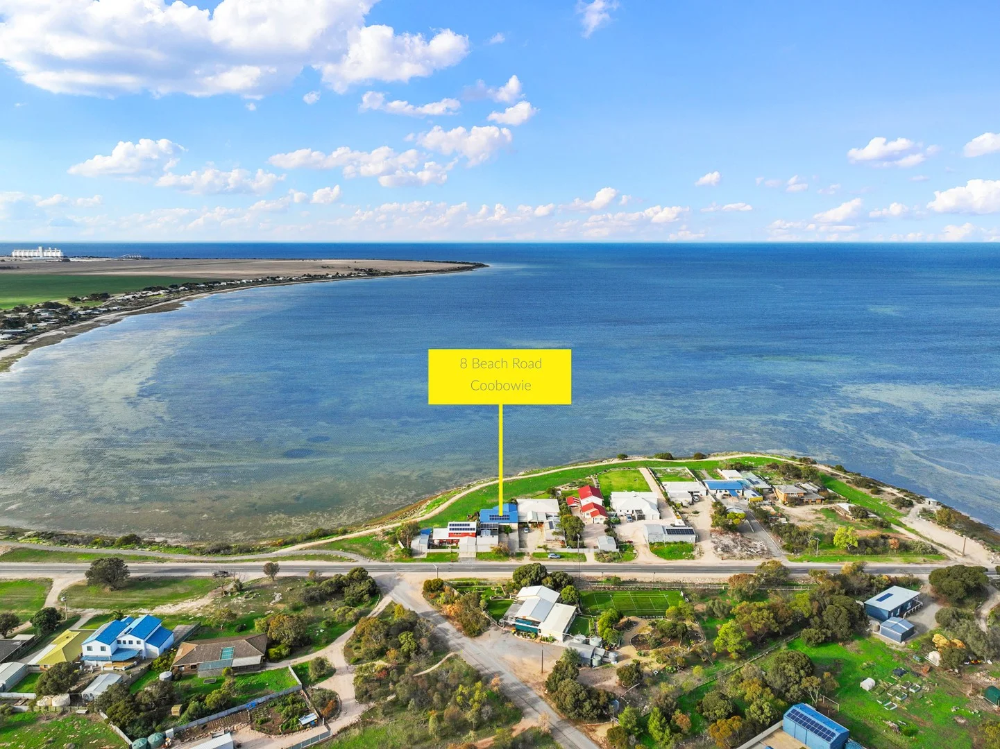 8 Beach Road - Image 4