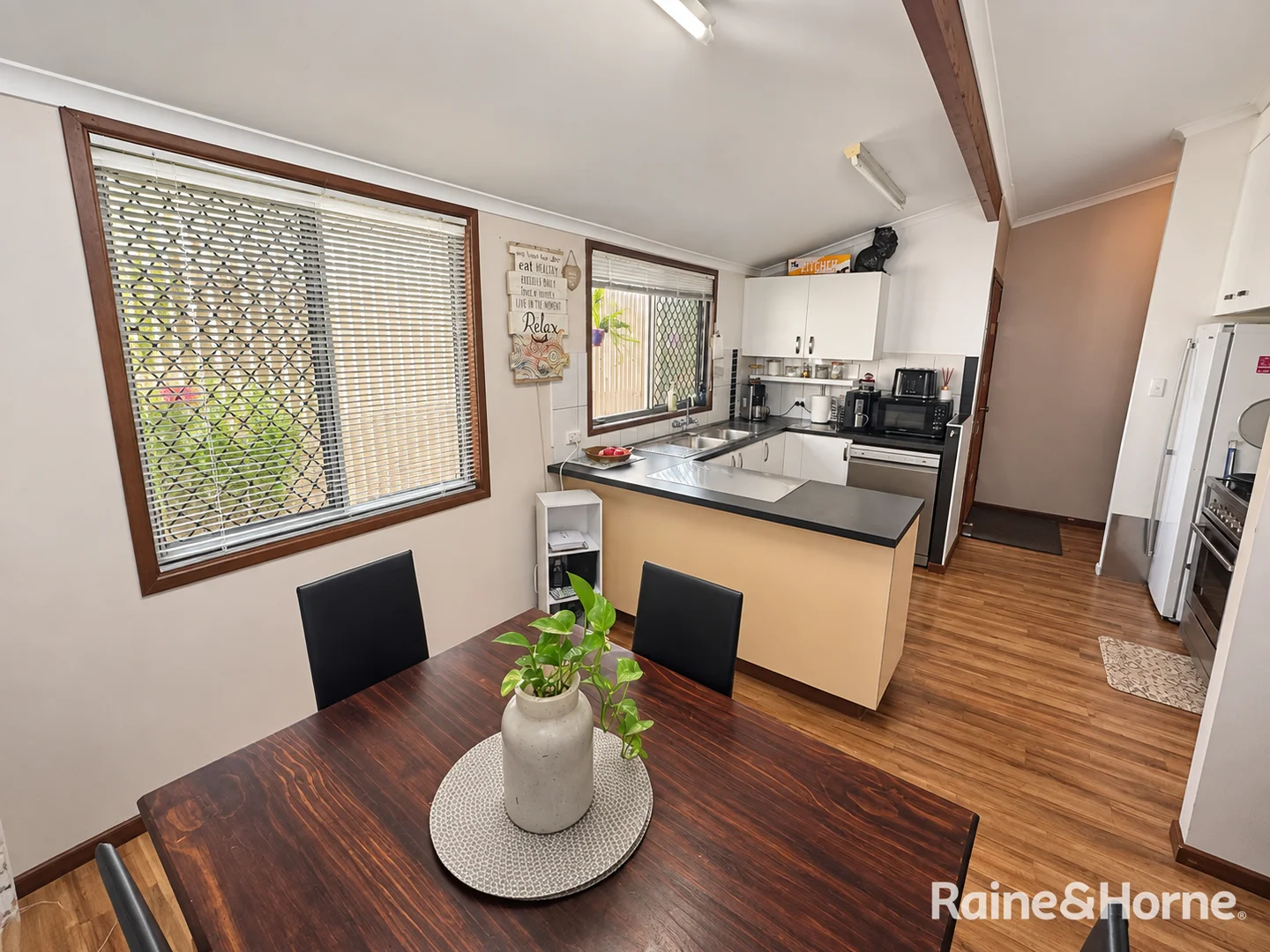 8 Buckingham Street - Image 4