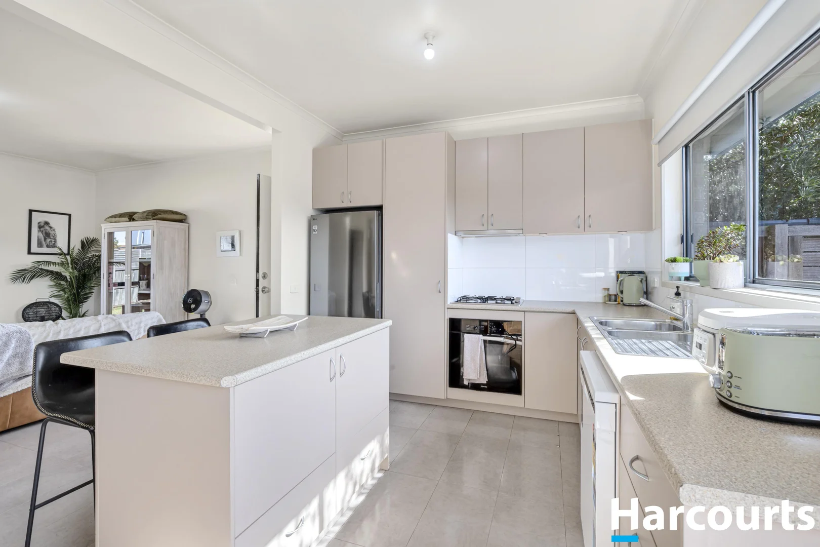8 Carolanne Drive - Image 3