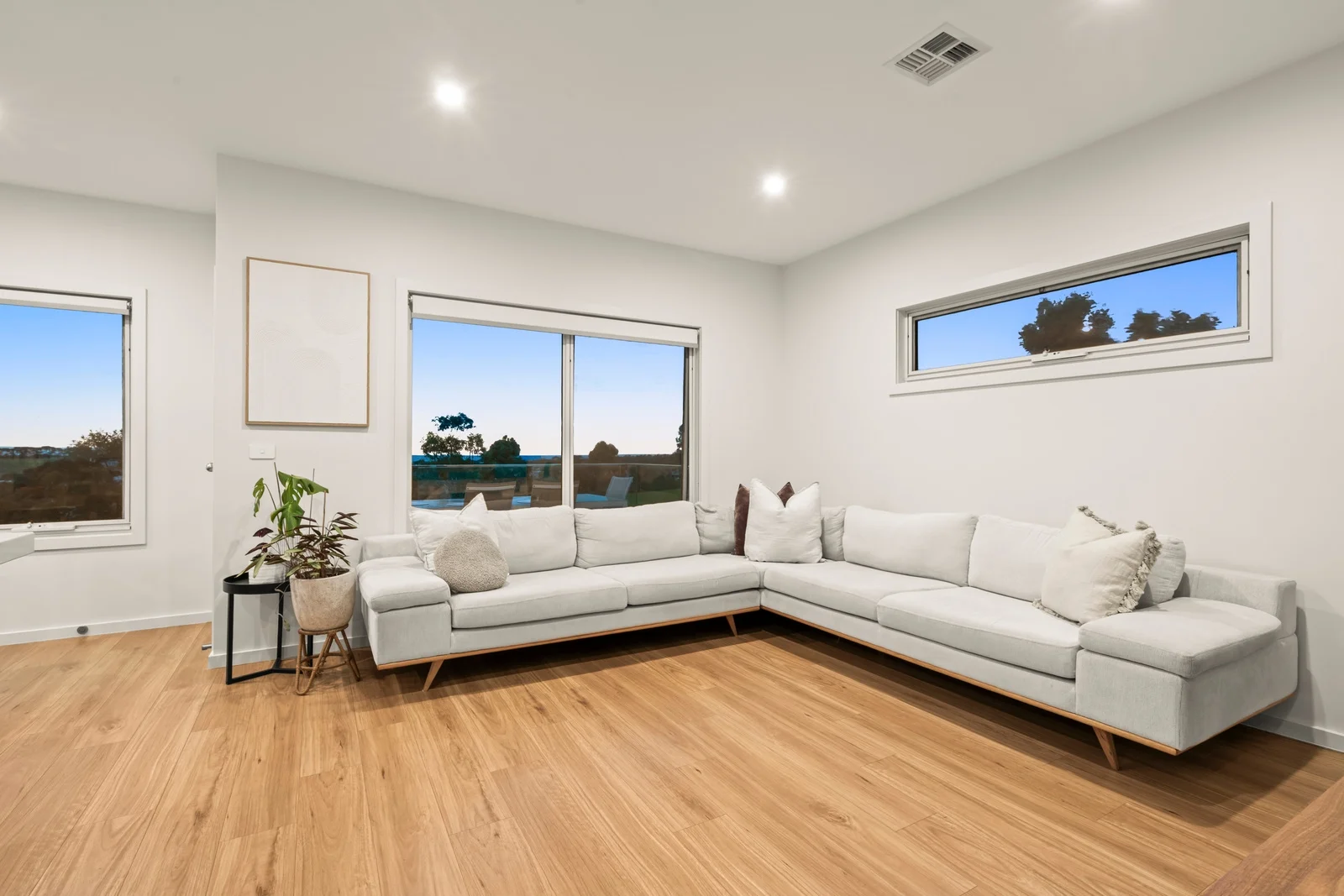 8 Cinque Terrace - Image 3