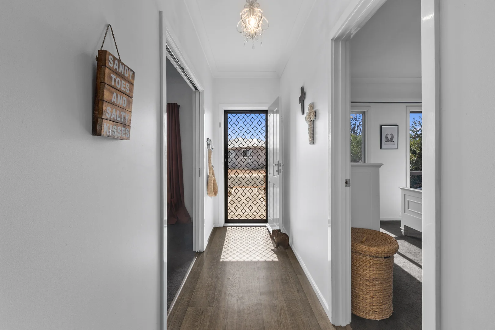 8 Deer Court - Image 4